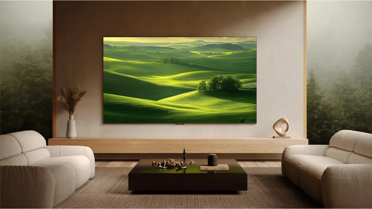 TCLTV C7K Premium QD-MiniLED TV Display