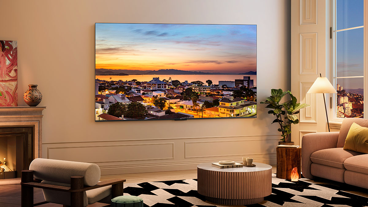 TCL P755 Smart TV lifestyle