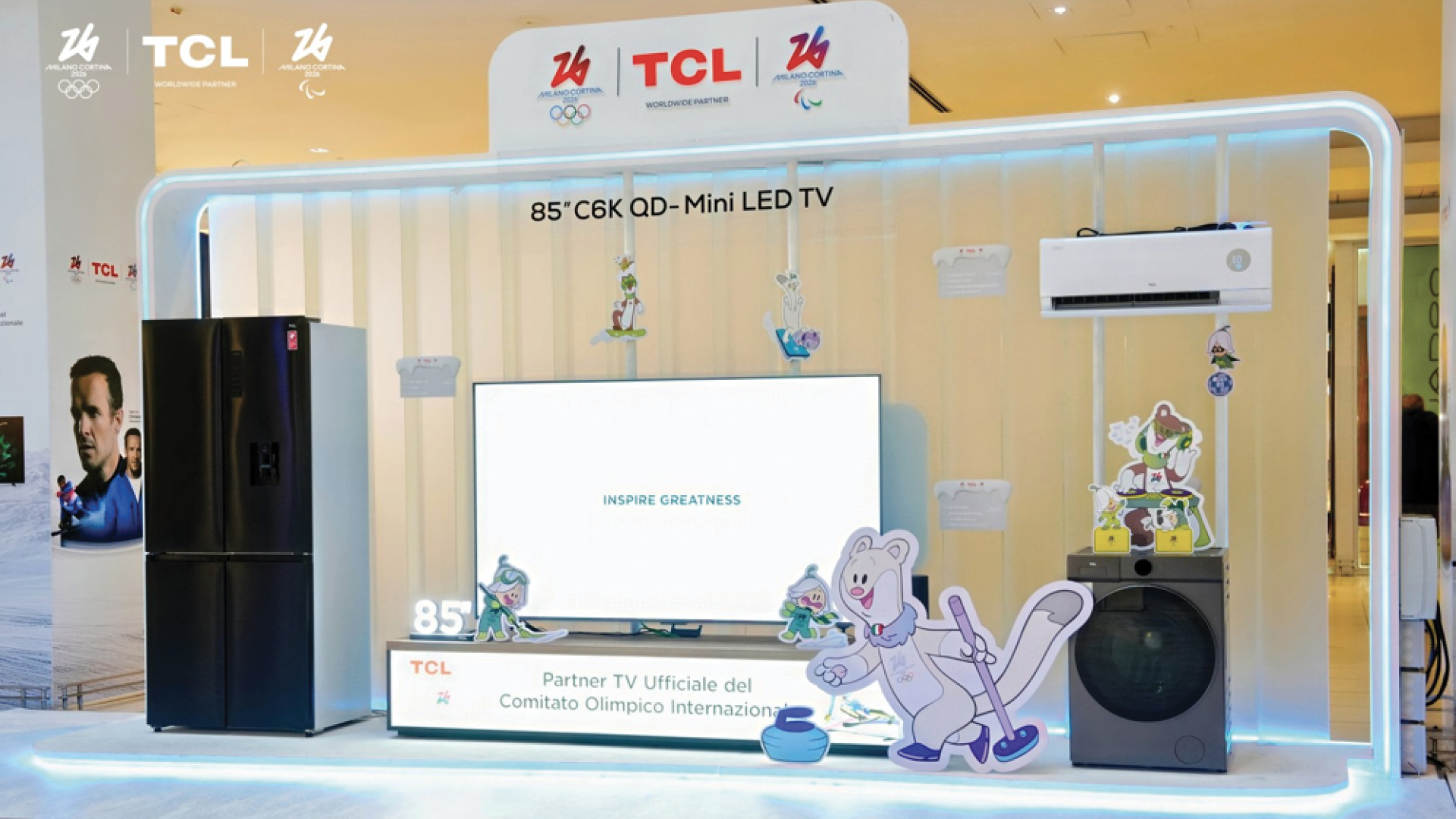 TCL Sceglie Il Centro Di Arese (Mi) Come Tappa Conclusiva Del Proprio Mall Tour Il Tour Dei Centri Commerciali Italiani In Attesa Dei Giochi Olimpici Invernali