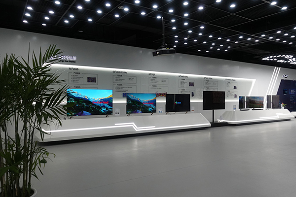 TCL CSOT showcase