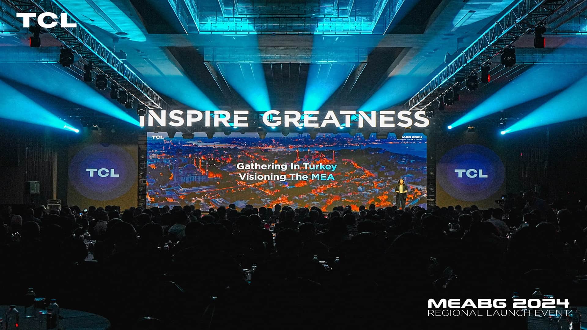 TCL MEA présente sa dernière gamme de produits à Istanbul