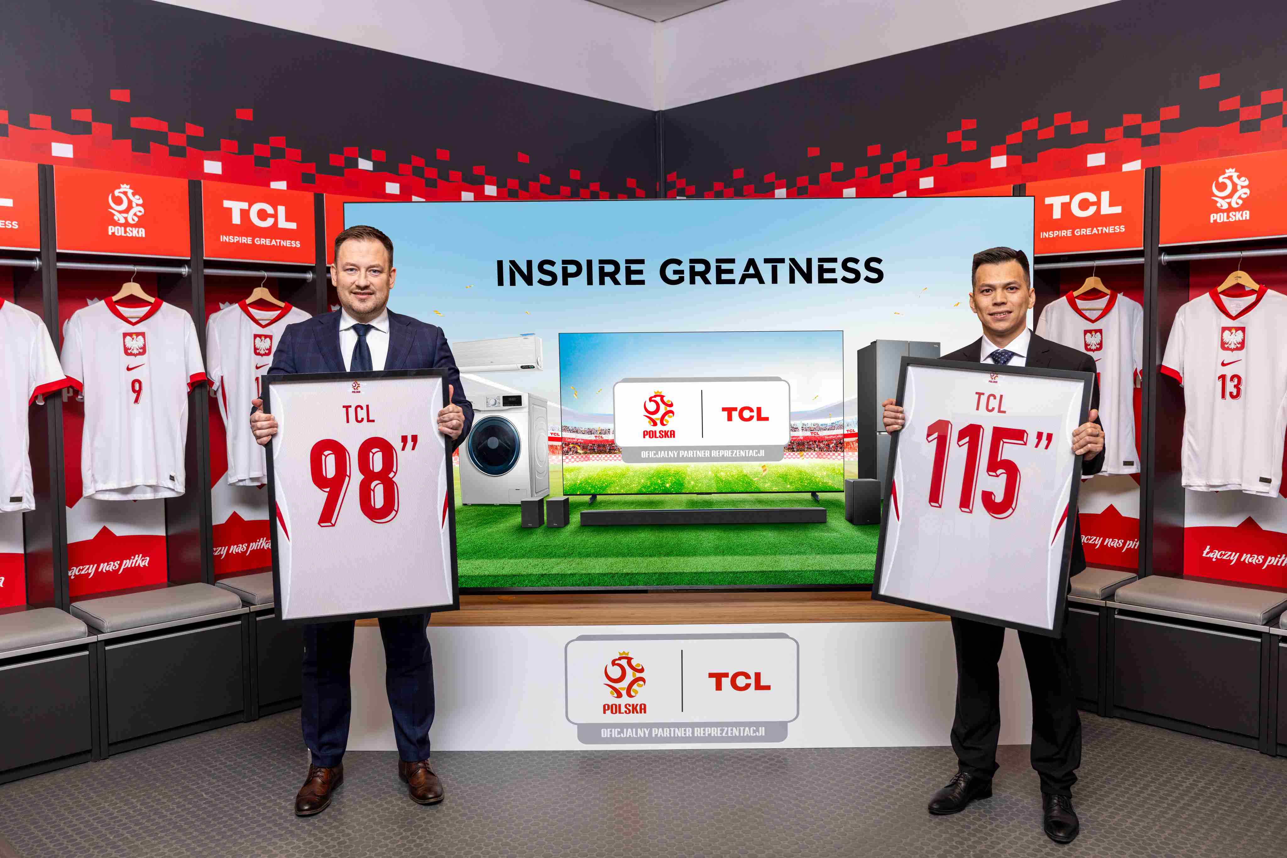 TCL zostaje oficjalnym Partnerem Reprezentacji Polski