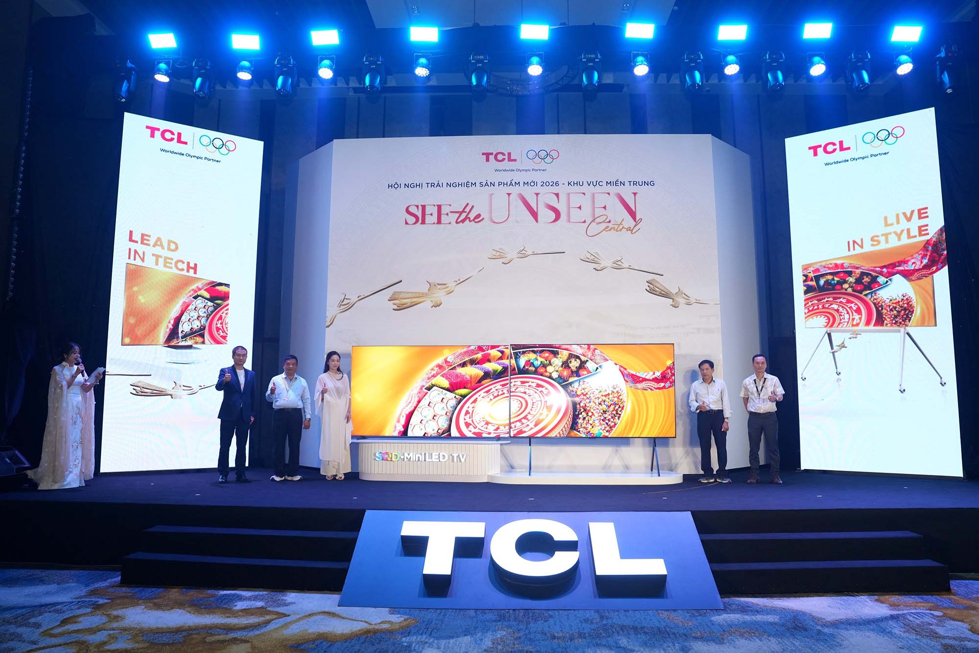 TCL và Hành Trình Dùng SQD-Mini LED Đánh Thức Di Sản Đa Sắc Màu Miền Trung