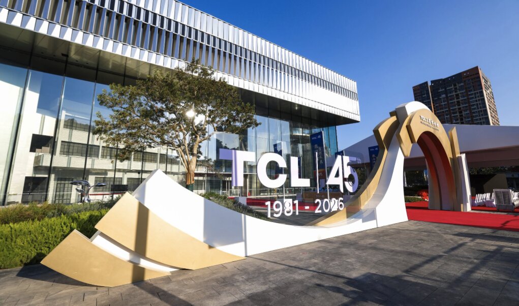 TCL kỷ niệm 45 năm thành lập